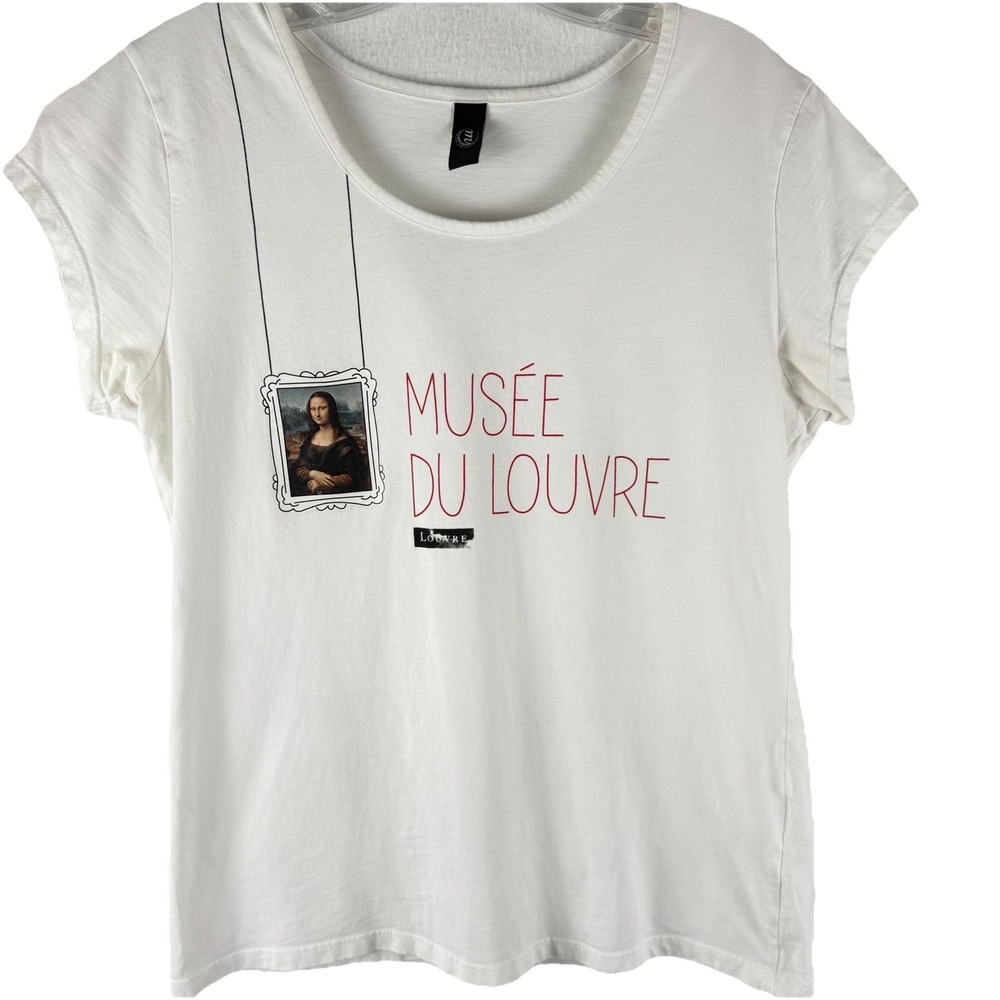 Musee du Louvre Official Sz L Picture Rail Mona Lisa Tshirt White da Vinci Artsy